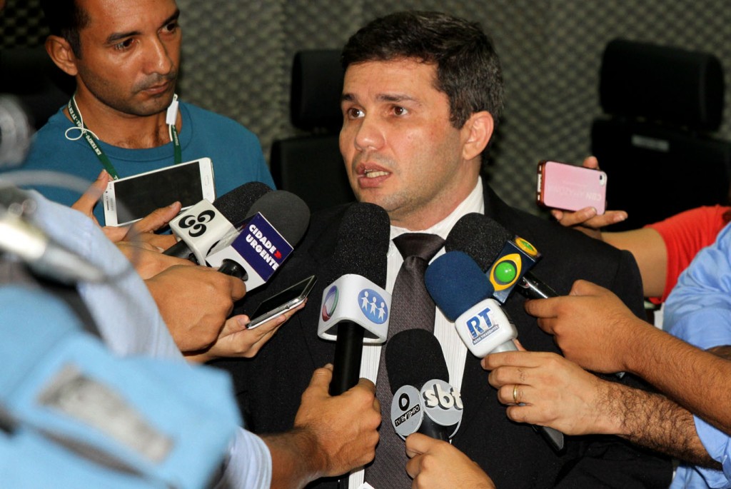 Secretário da SSP, delegado Sérgio Fontes (Fotos: Ney Mendes/Polícia Civil do AM)