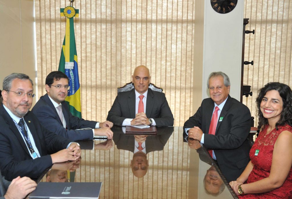 O Ministro da Justiça Alexandre Moraes durante a posse do presidente da Funai, Antônio Costa, do PSC. (Foto: Isaac Amorim/MJC)