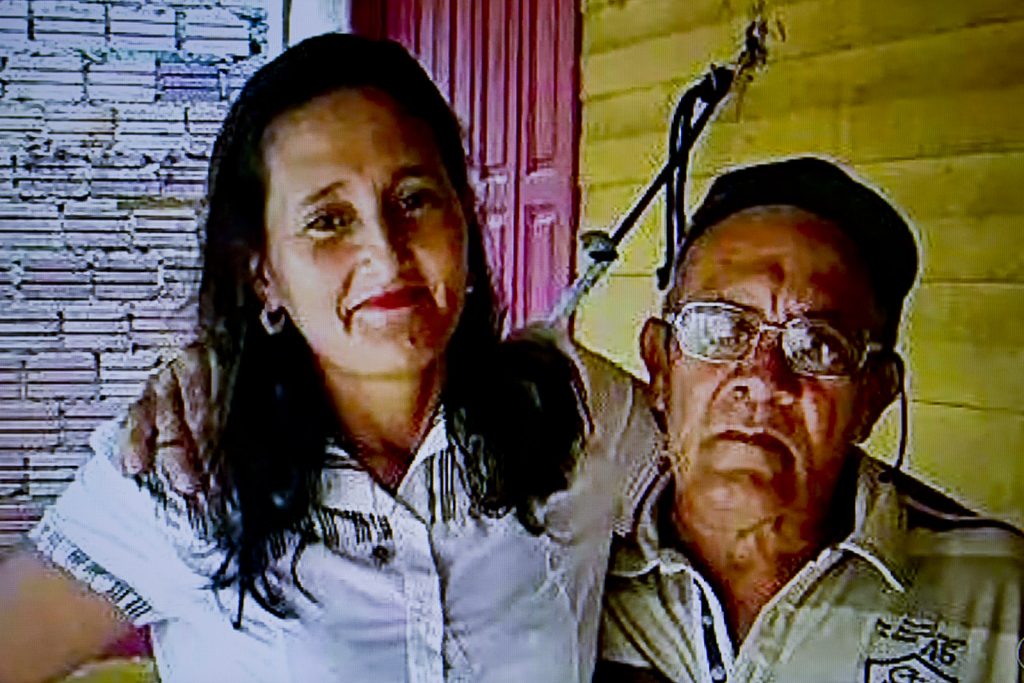 Aldelena e o marido Luiz Carril (Foto: Reprodução TV Amazonas)