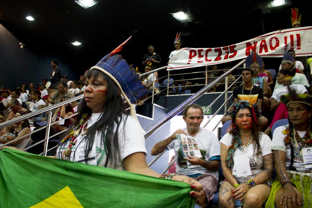 Protesto pelo Dia do Índio na Assembleia Legislativa do Amazonas (Foto Alberto César Araújo/Amazônia Real)