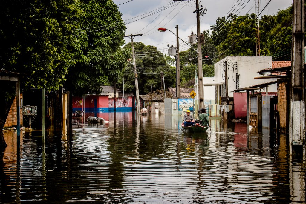 Enchente no Beiral, no centro de Boa Vista (Foto: Yolanda Simone/Amazônia Real)