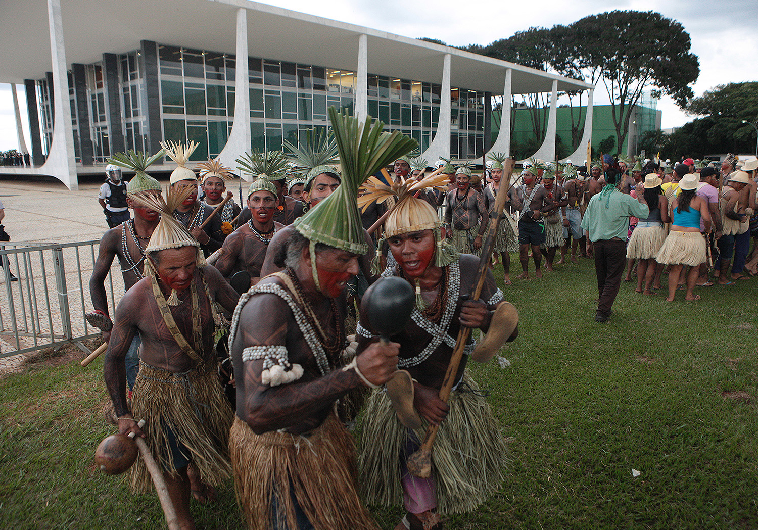 Marco temporal: STF tem dia decisivo para demarcações de terras indígenas e quilombolas