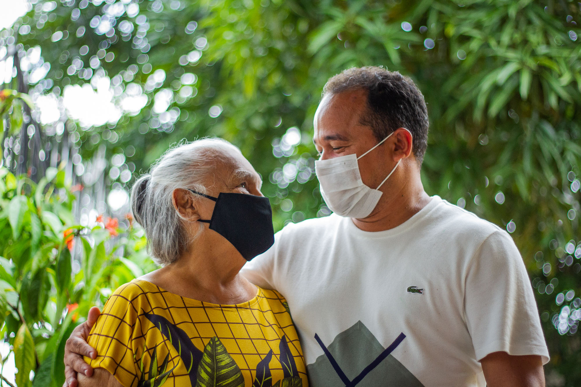 Caos na Pandemia: Famílias lutam pela vida em meio às mortes da Covid-19