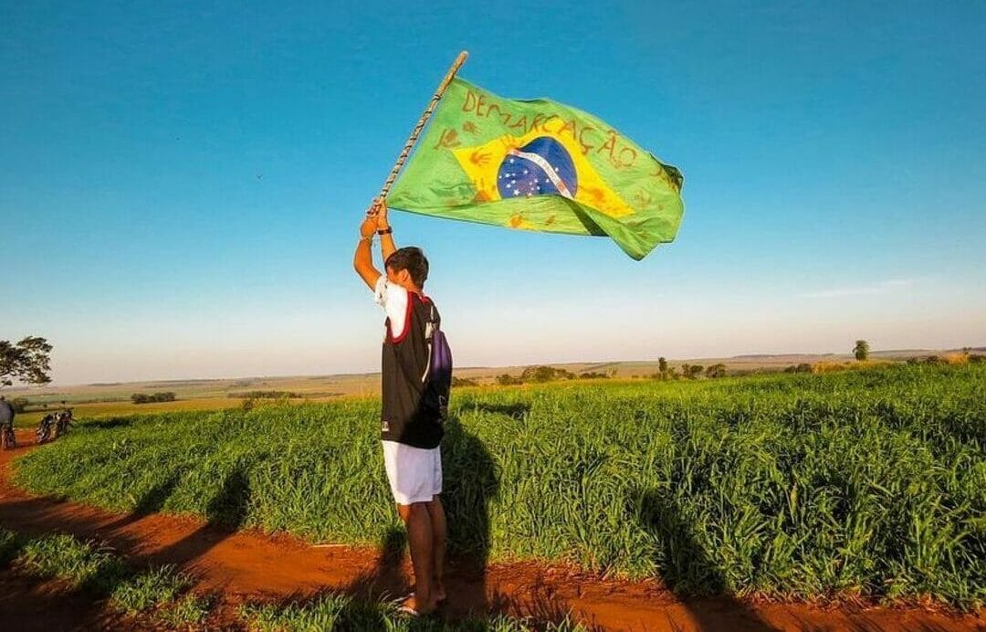 Violência policial e desespero de um fazendeiro revelam caos fundiário em  Colniza