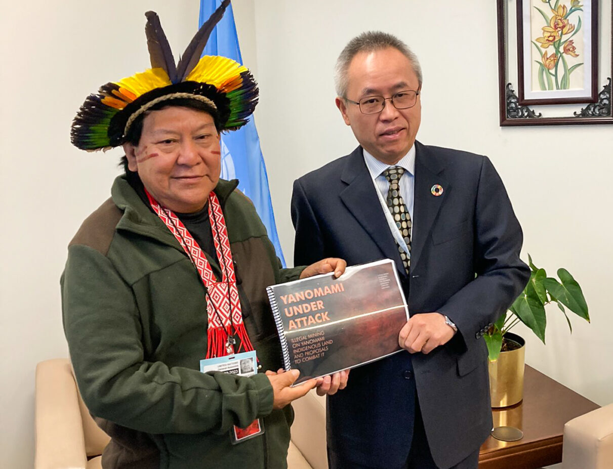 “Yanomami Sob Ataque”: a denúncia de Davi Kopenawa na ONU