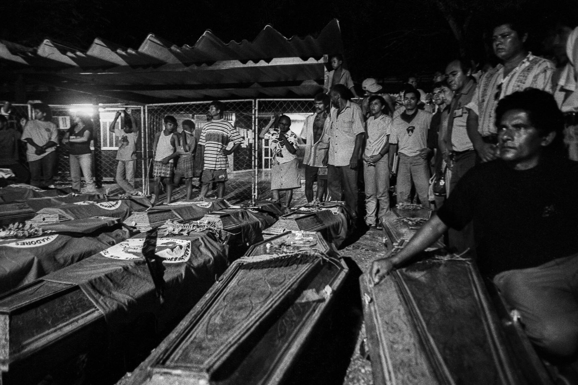 Estas fotografias fazem parte do Acervo João Roberto Ripper, um projeto associado ao ICICT/Fiocruz. Termos de uso das fotografias: Essa fotografia só poderá ser usada para fins jornalísticos, informativos, educativos, artísticos e em campanhas humanitárias. Essa imagem está resguardada por direitos autorais e jamais poderá ser usada para finalidades que atentem contra a honra, a dignidade ou de qualquer forma de ofensa à imagem do fotografado e de sua comunidade.