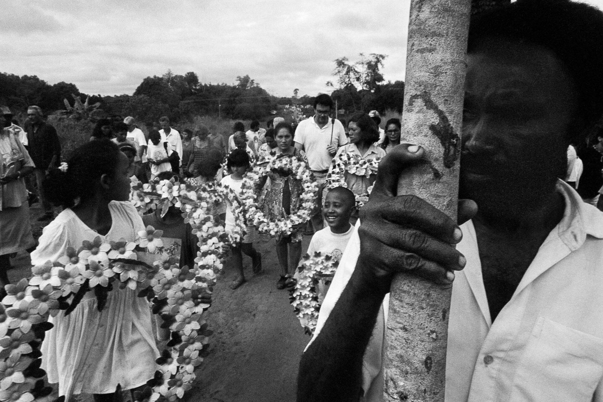 Estas fotografias fazem parte do Acervo João Roberto Ripper, um projeto associado ao ICICT/Fiocruz. Termos de uso das fotografias: Essa fotografia só poderá ser usada para fins jornalísticos, informativos, educativos, artísticos e em campanhas humanitárias. Essa imagem está resguardada por direitos autorais e jamais poderá ser usada para finalidades que atentem contra a honra, a dignidade ou de qualquer forma de ofensa à imagem do fotografado e de sua comunidade.